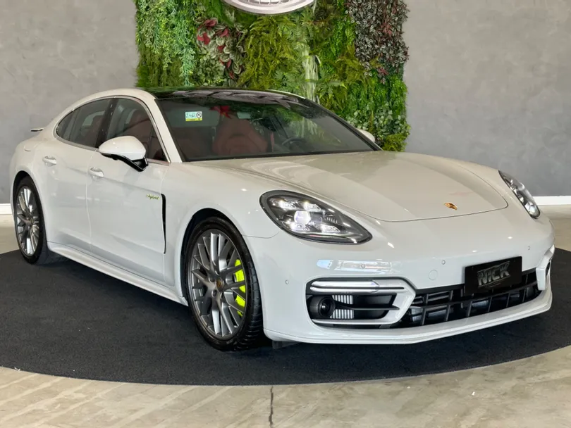 Porsche Panamera 4S E-Hybrid 2.9 560cv