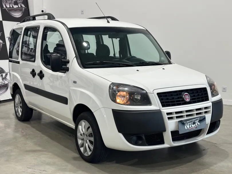 Fiat Doblo ESSENCE 1.8 Flex 16V 5p